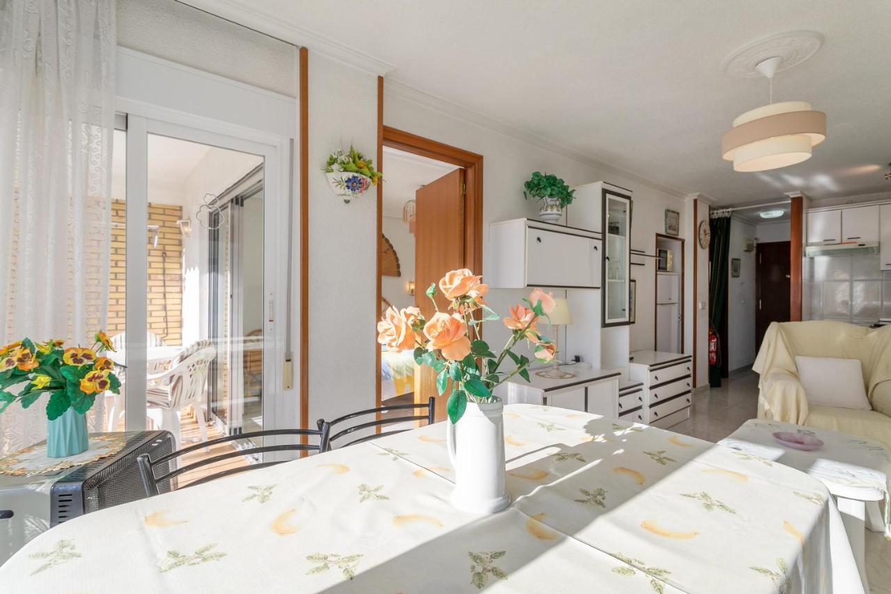 Aparmento Eolo Apartment Бенидорм Екстериор снимка