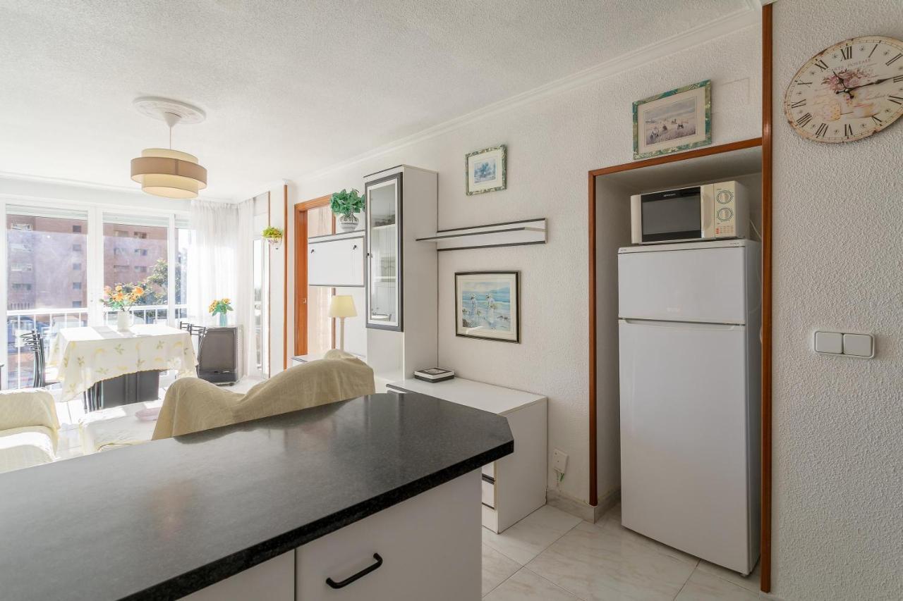 Aparmento Eolo Apartment Бенидорм Екстериор снимка