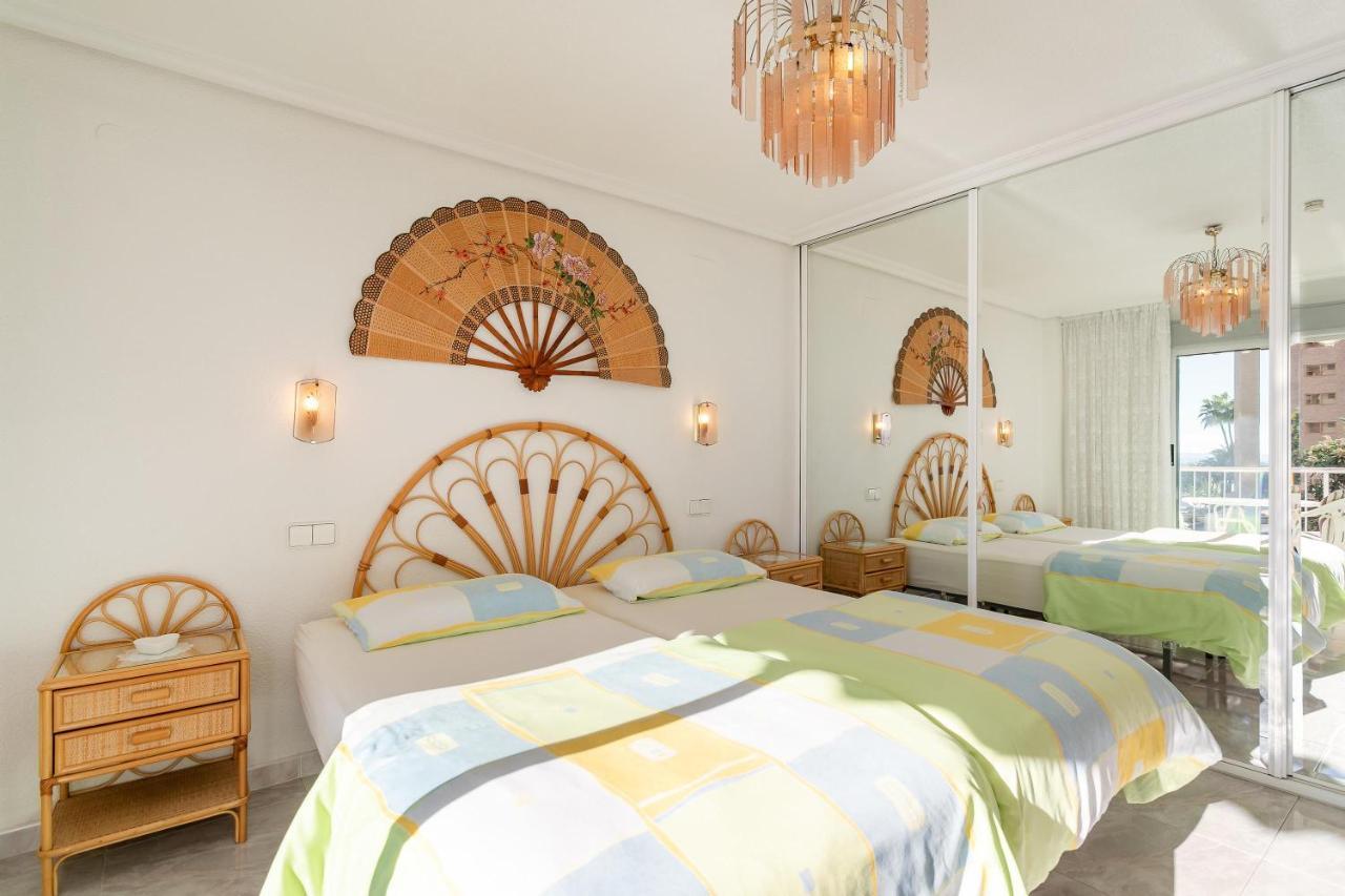 Aparmento Eolo Apartment Бенидорм Екстериор снимка