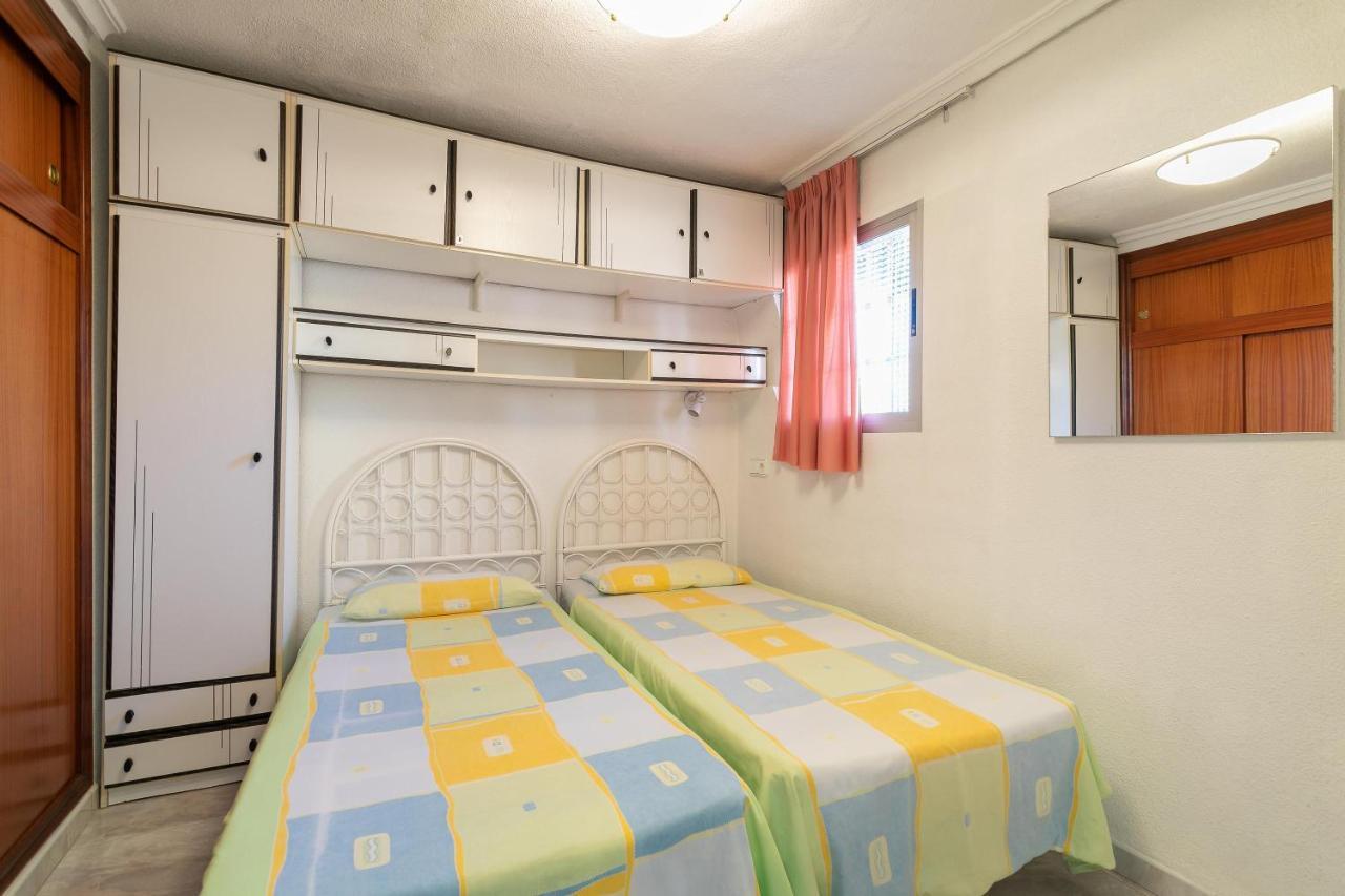 Aparmento Eolo Apartment Бенидорм Екстериор снимка
