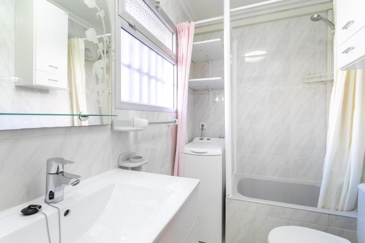 Aparmento Eolo Apartment Бенидорм Екстериор снимка